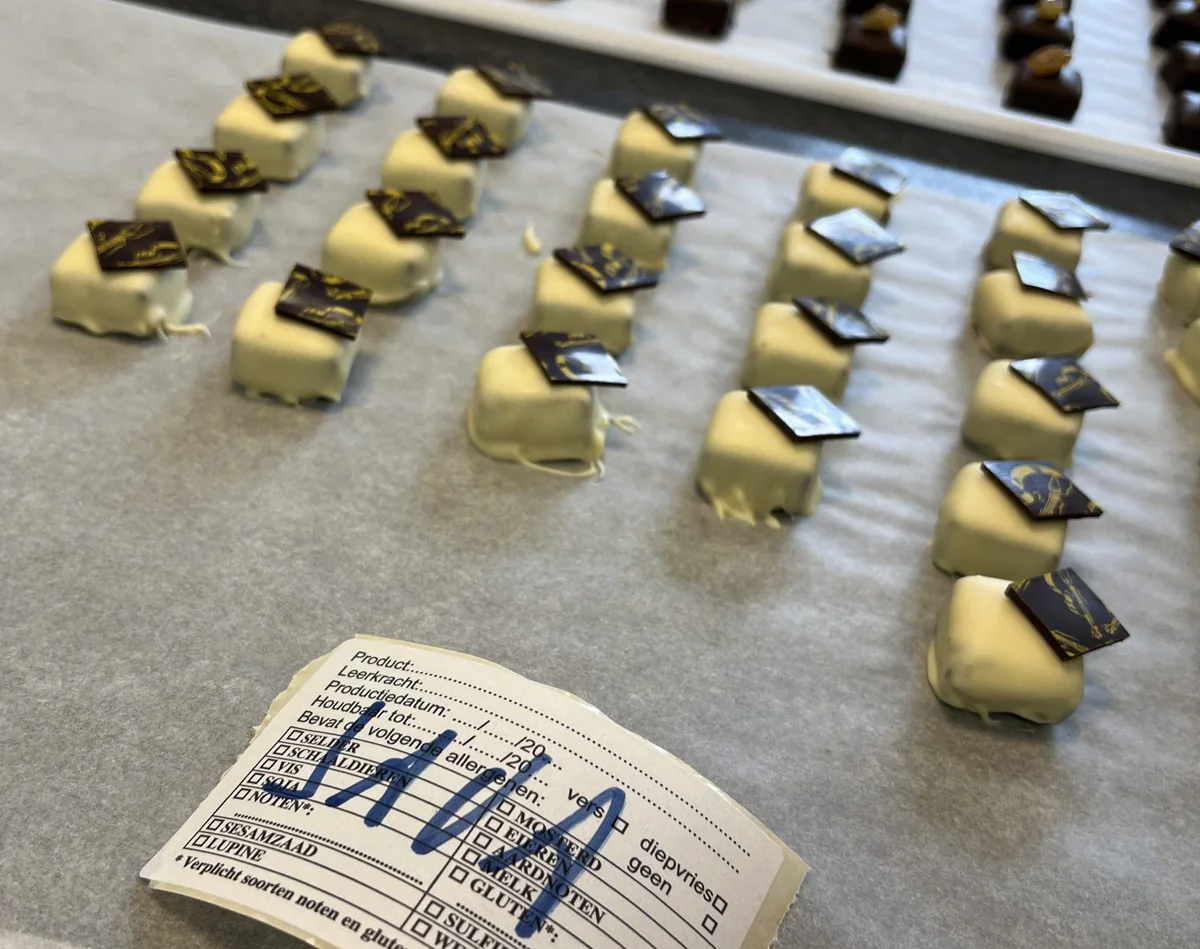 Dipped chocolates – Java