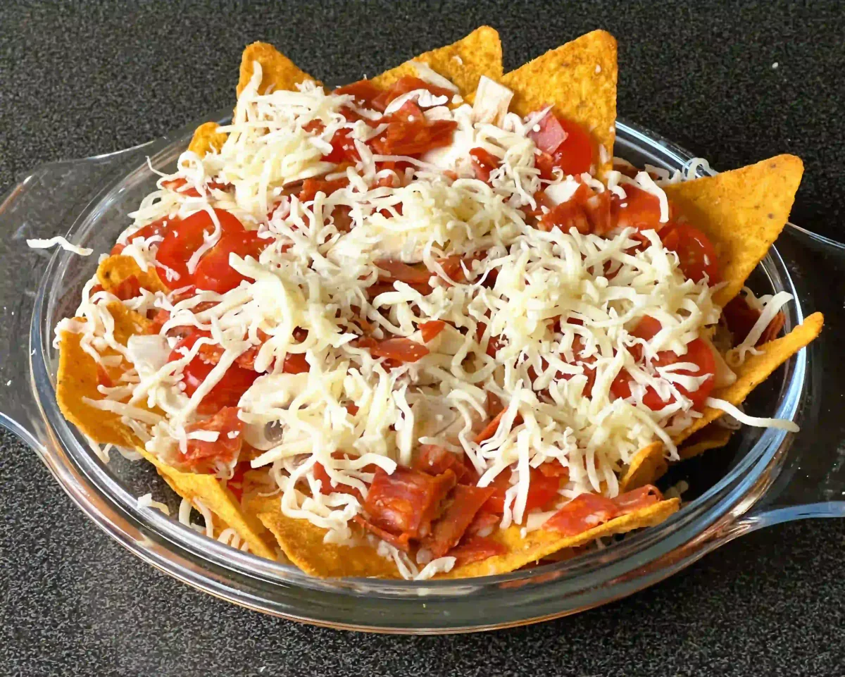 Zubereitungsfoto zu Doritos Loaded Pizza, Schritt 6