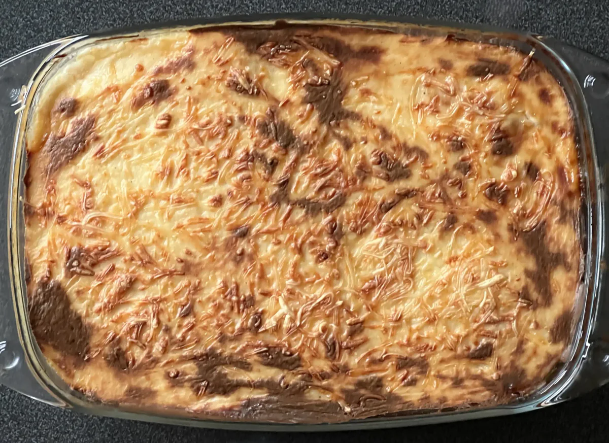 Hespenrolletjes met kaassaus gegratineerd