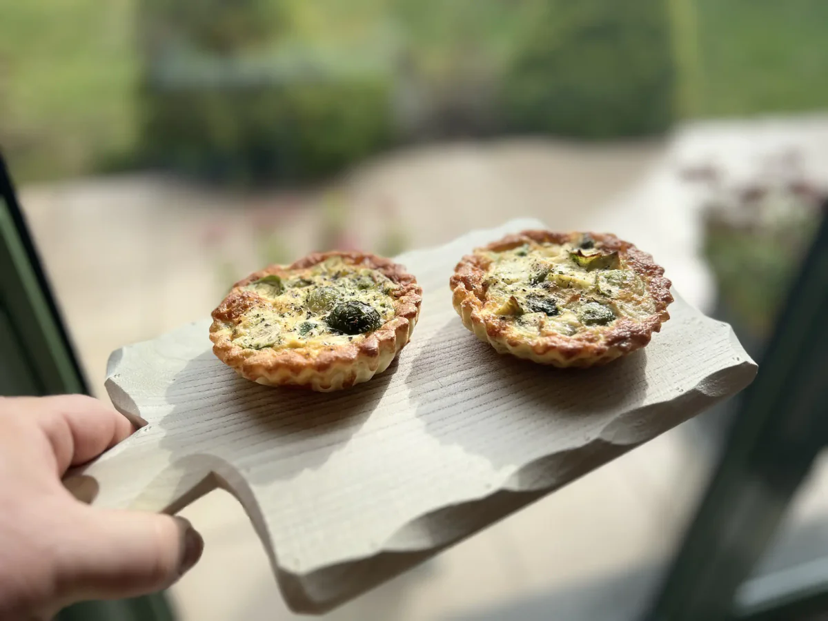 Mini-Quiches mit Rosenkohl