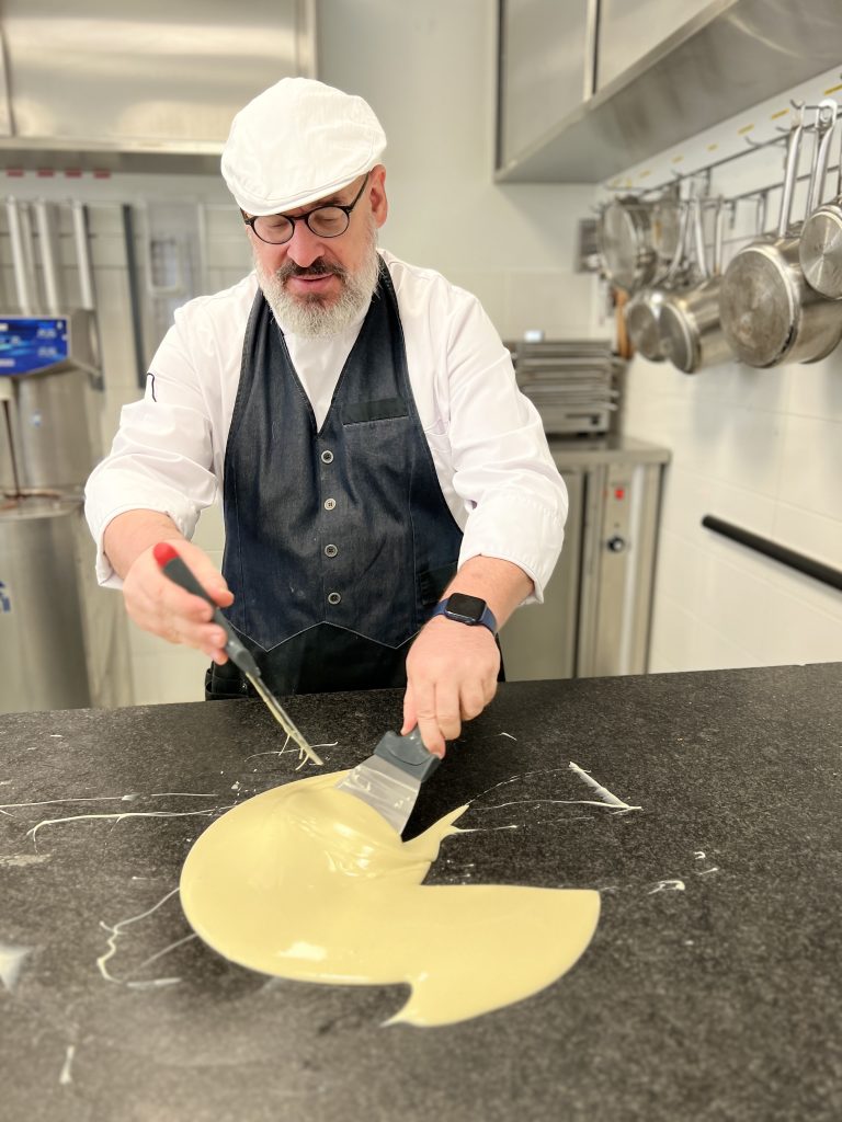 Tempereren van witte chocolade door Jo Huys