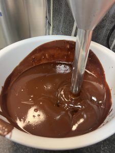 Ganache emulseren met mixer