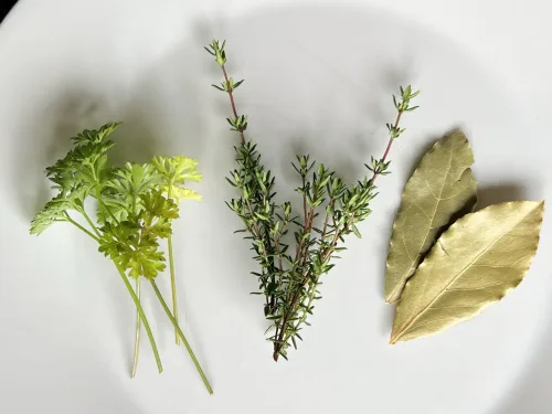 Bouquet garni - peterselie - tijm - laurier