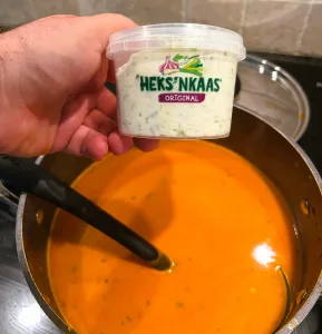 Paprikasoep met potje Heks'nkaas