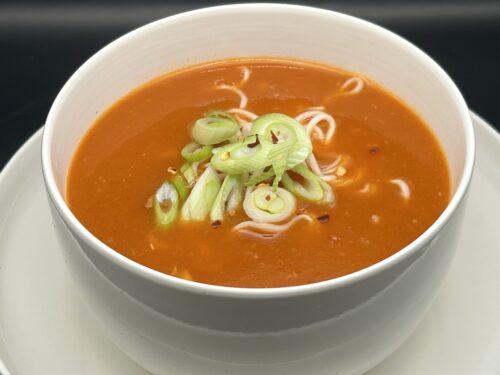 Chinese tomatensoep - closeup - vooraanzicht