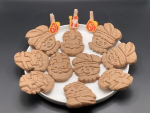 Speculooskoeken op een bordje